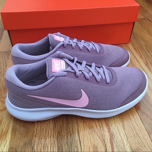 Nike Flex Experience RN 7 Women’s Sneakers - Picture 4 of 5